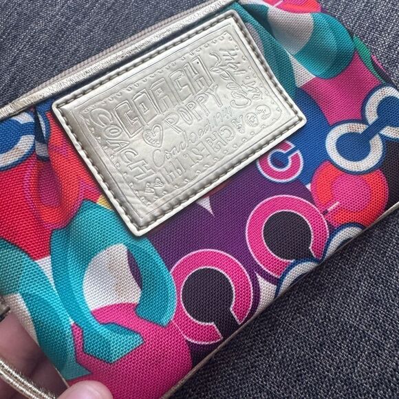 COACH Poppy Wristlet Multicolor Signature Print - Picture 10 of 10